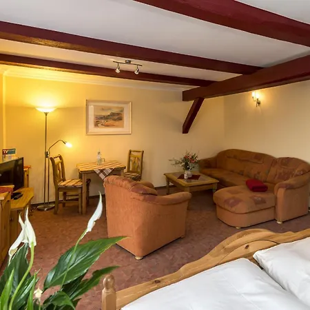 Gut Voigtlaender Hotel 4*