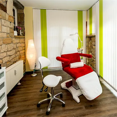 Gut Voigtlaender Hotel 4*