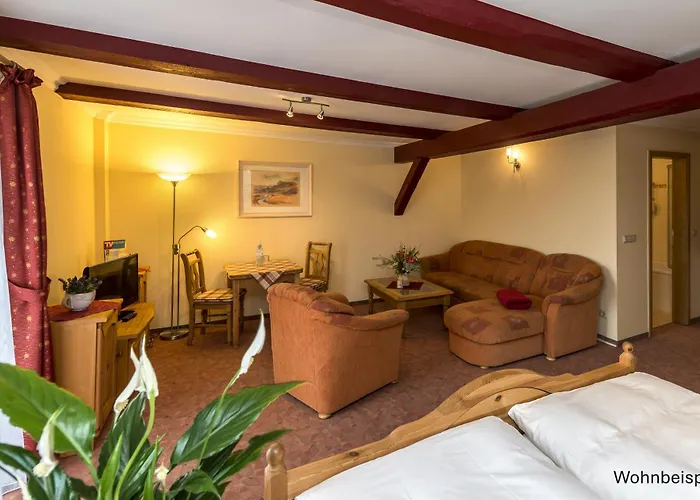 Gut Voigtlaender Hotel 4*